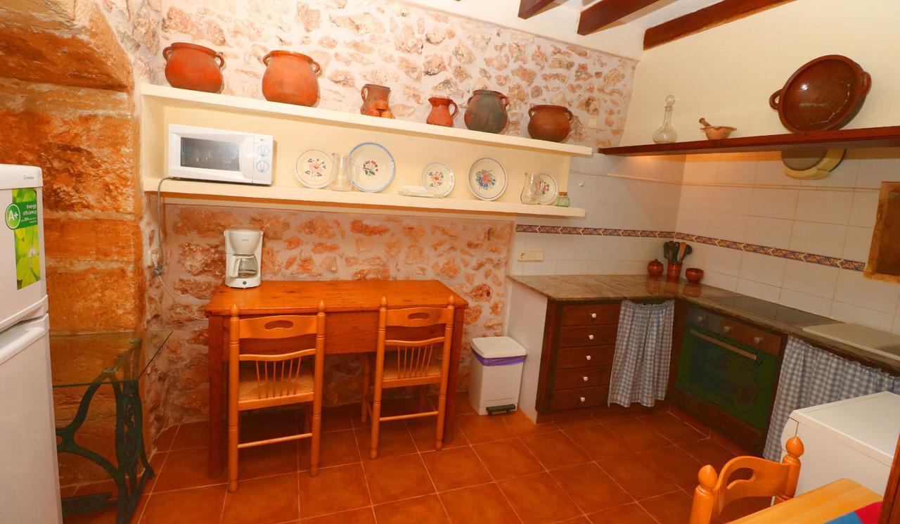 Can Cova Llombarts Exterior foto
