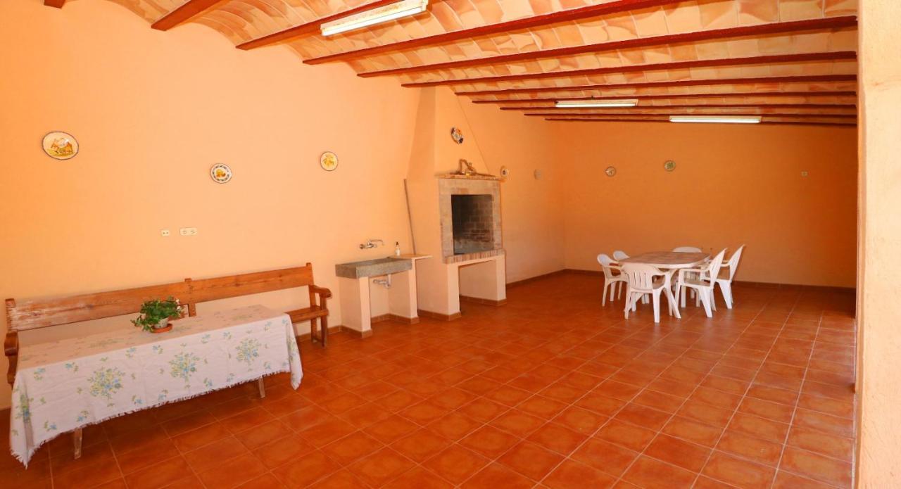 Can Cova Llombarts Exterior foto
